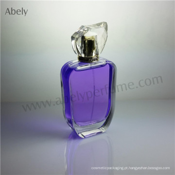 Elegante garrafa de vidro de perfume com decoração personalizada